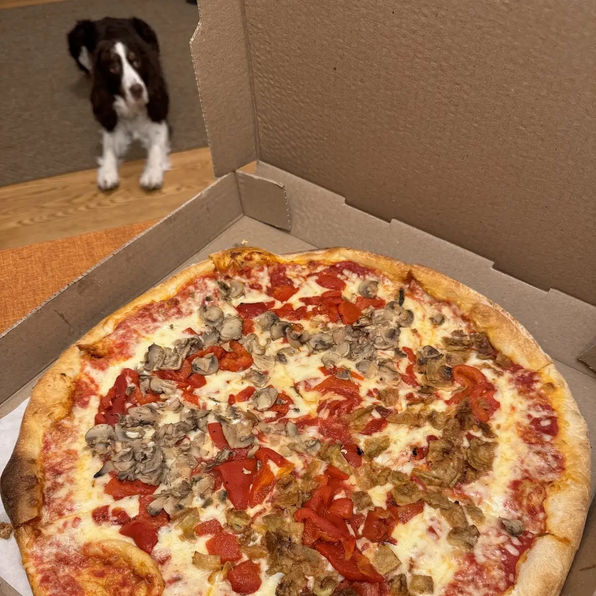 Roasted Red Pepper and Mushroom Pizza