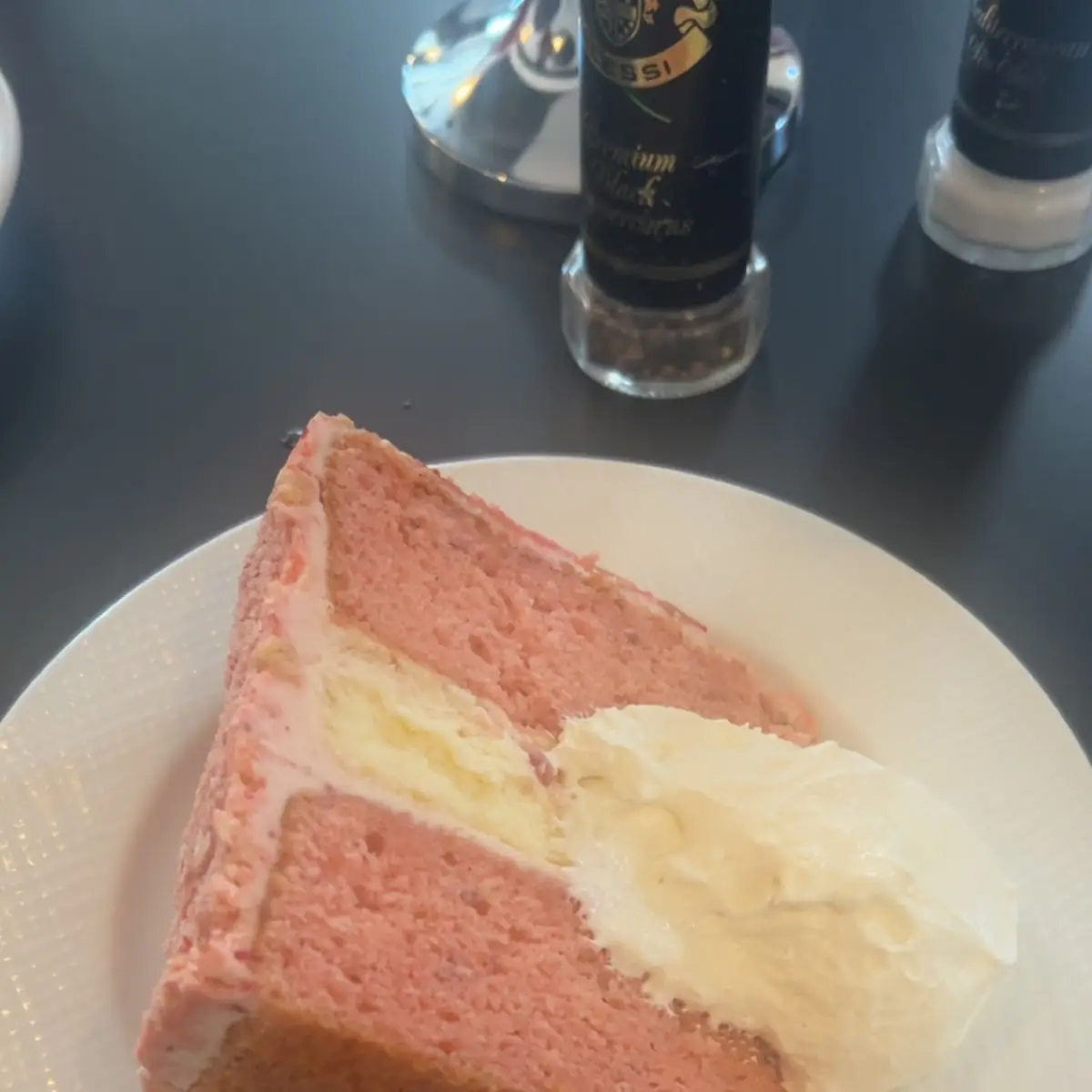 Strawberry Cake