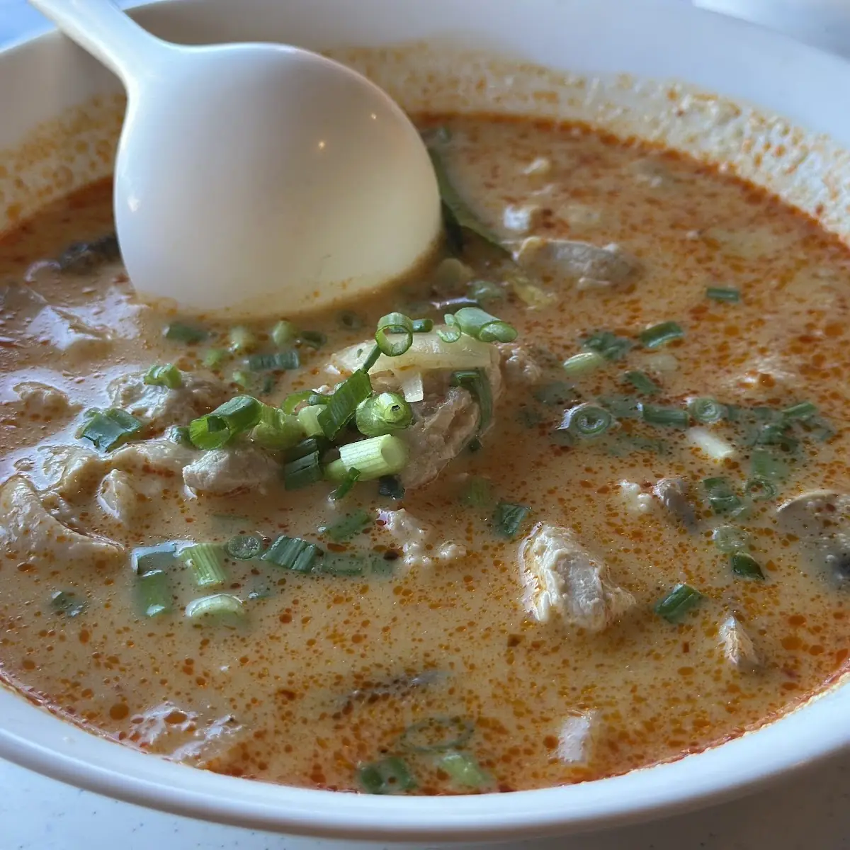 Tom Kha