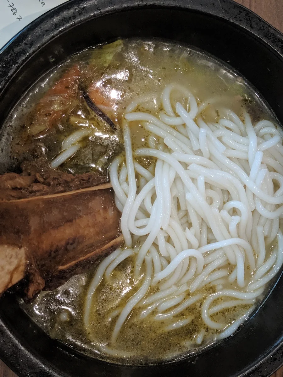 Beef Bone in Soup, Dagu Rice Noodle Edmonton