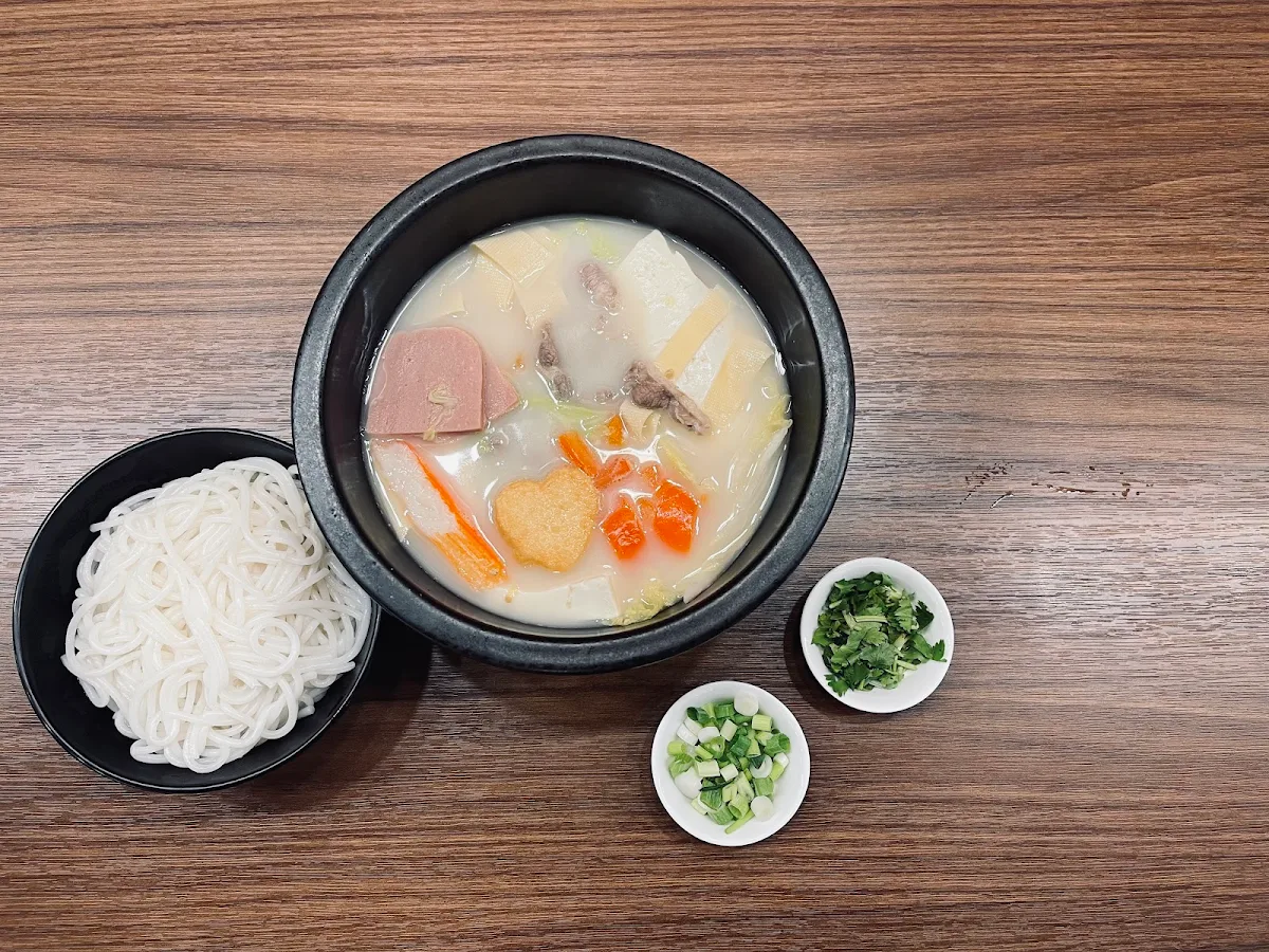 Dagu House Rice Noodle Soup, Dagu Rice Noodle Edmonton