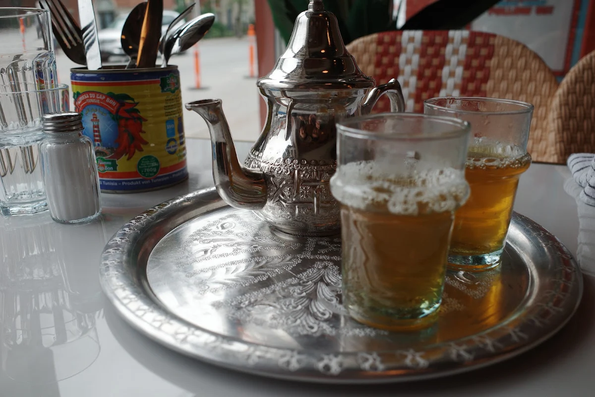 Mint Tea, Rayah