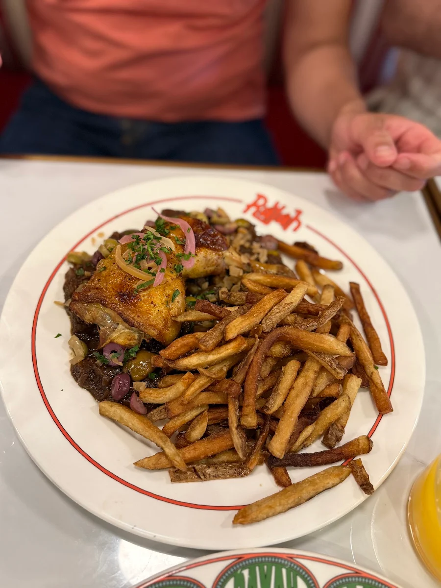 Poulet Frites, Rayah