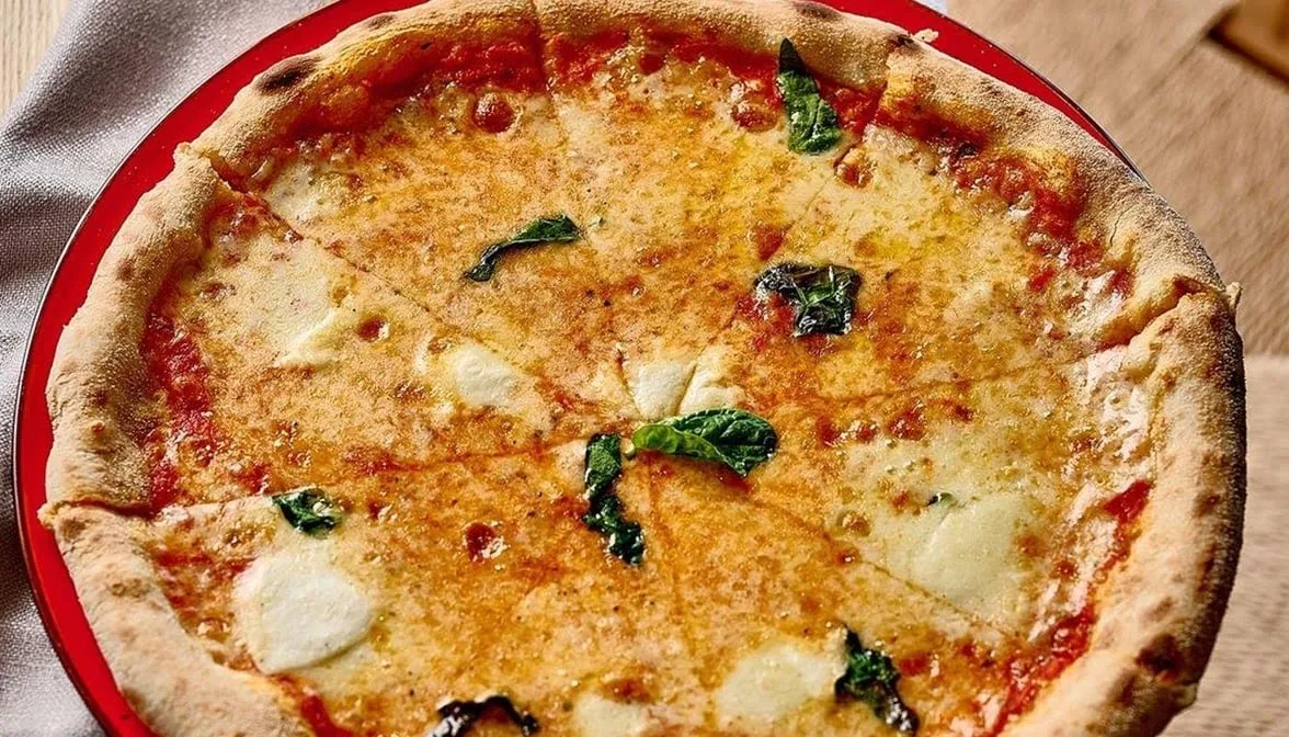 Margherita Pizza, Casa Nova Italian Restaurant & Bar, Honeysuckle