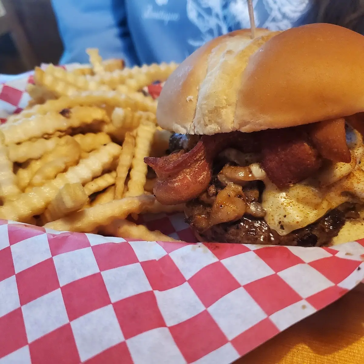 Bacon Cheeseburger with BBQ