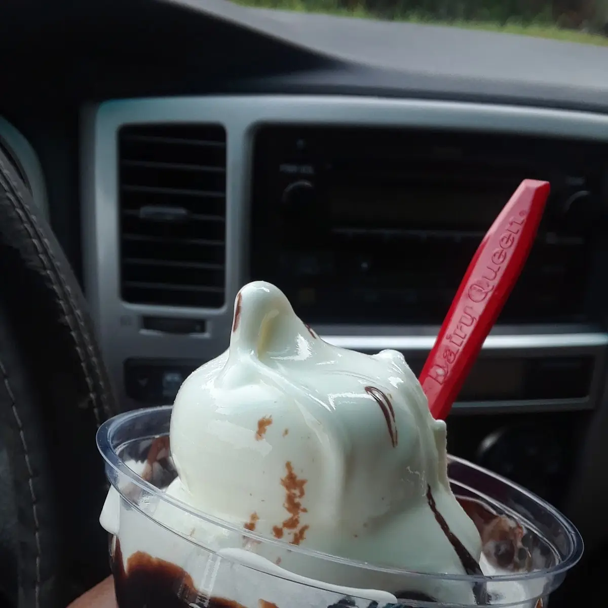 Hot Fudge Ice Cream Sundae