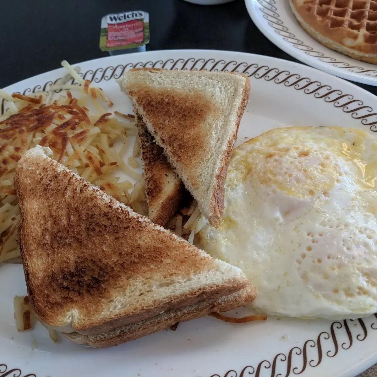 Waffle House Waffle Big Breakfast