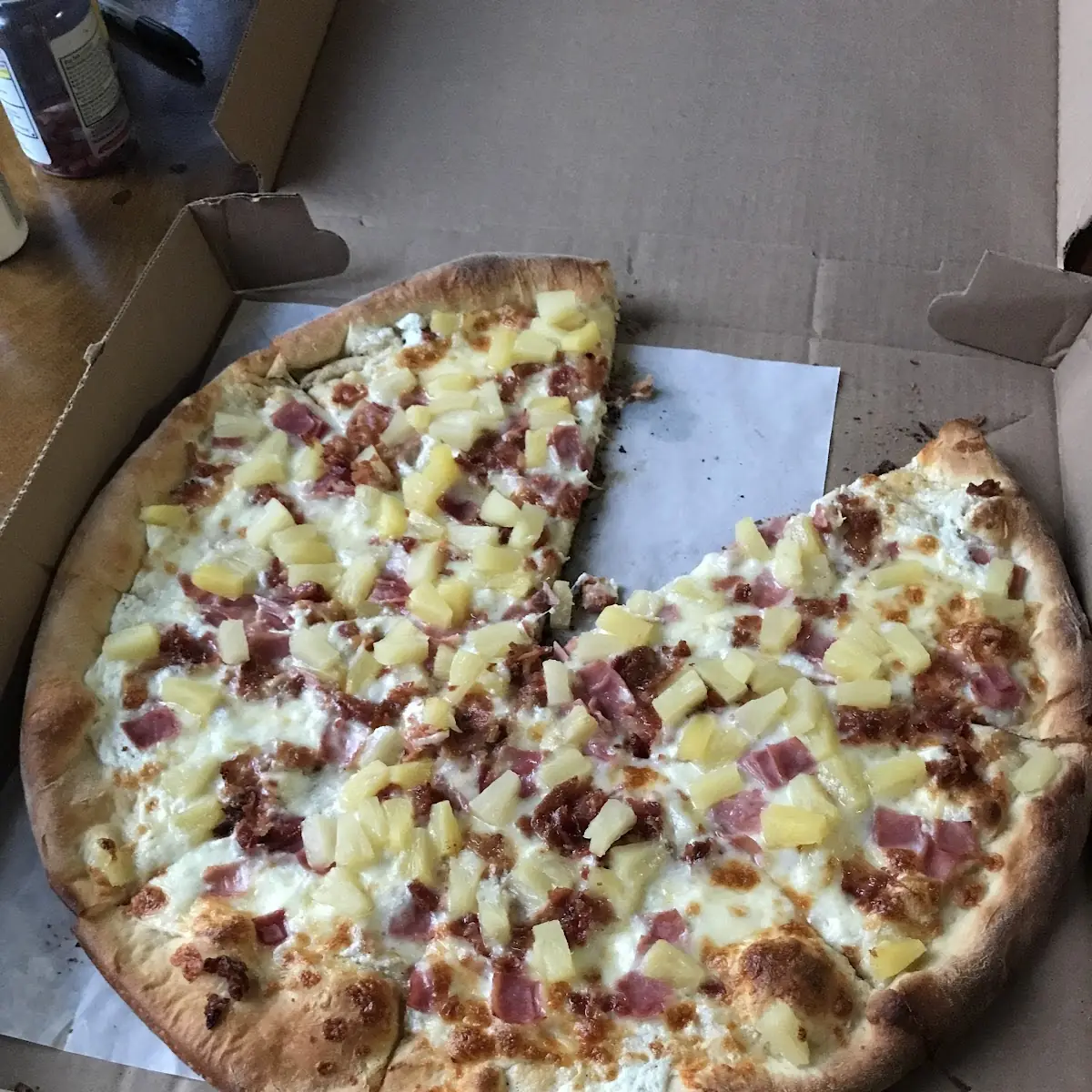 Pizza Hawaiana