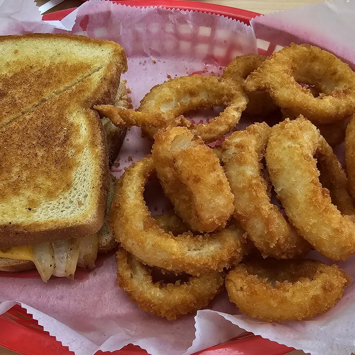 Patty Melt and Onion Rings