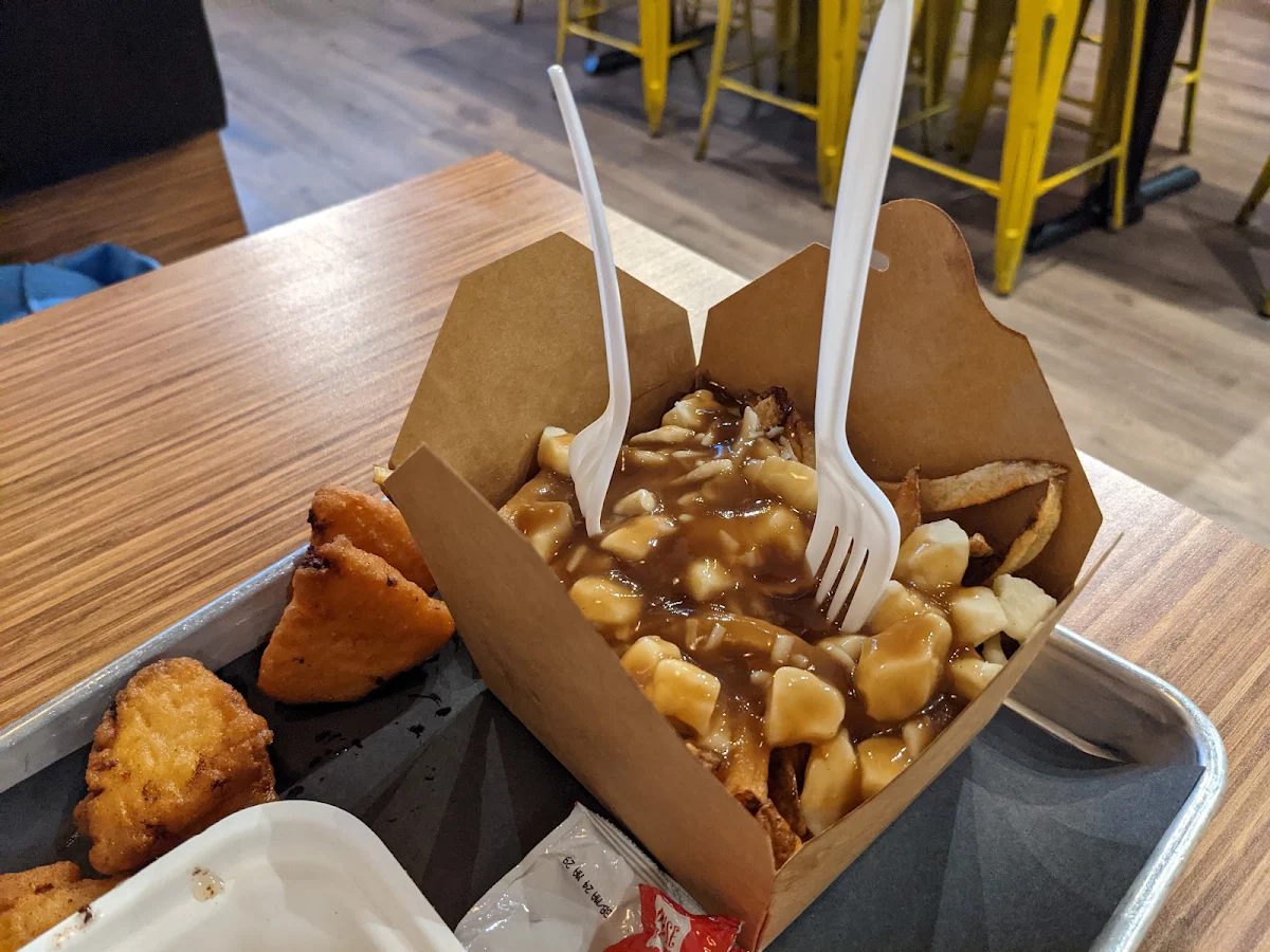 Large Poutine, Burger Factory - Whitby