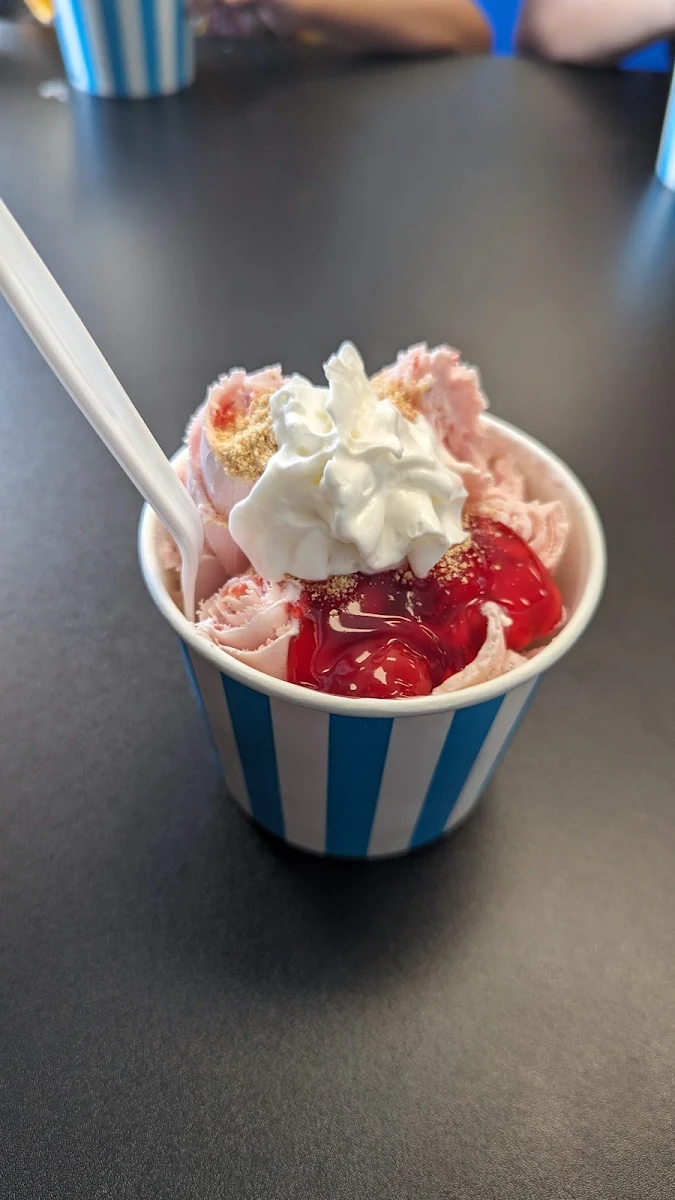 Strawberry Sundae
