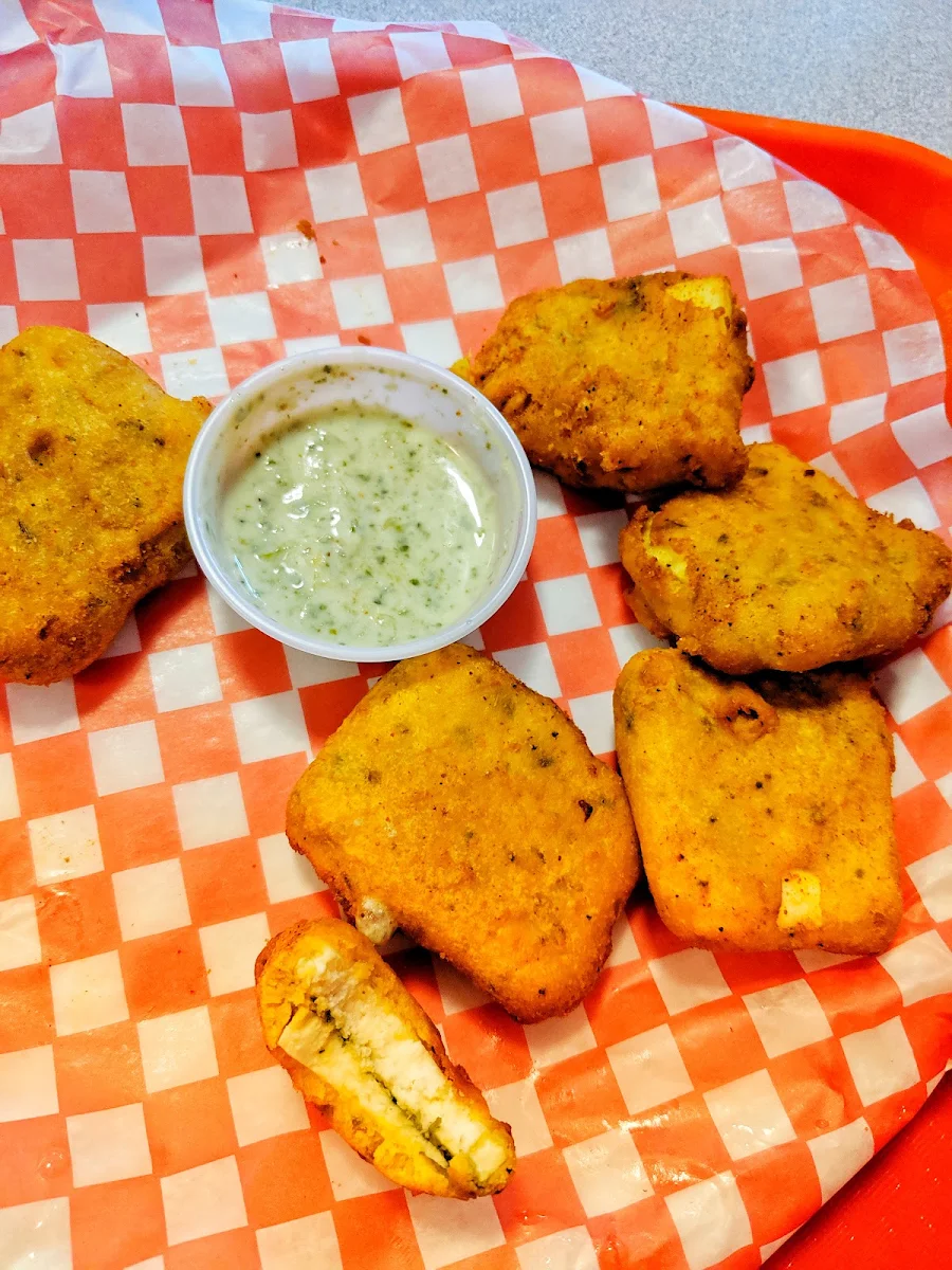 Green Chutney Stuffed Panner Pakora