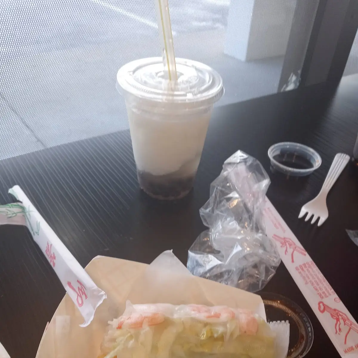 Smoothie Bobba and Spring Roll
