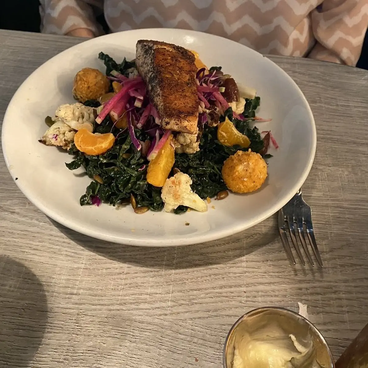 Lure Citrus Crab Cake Salad