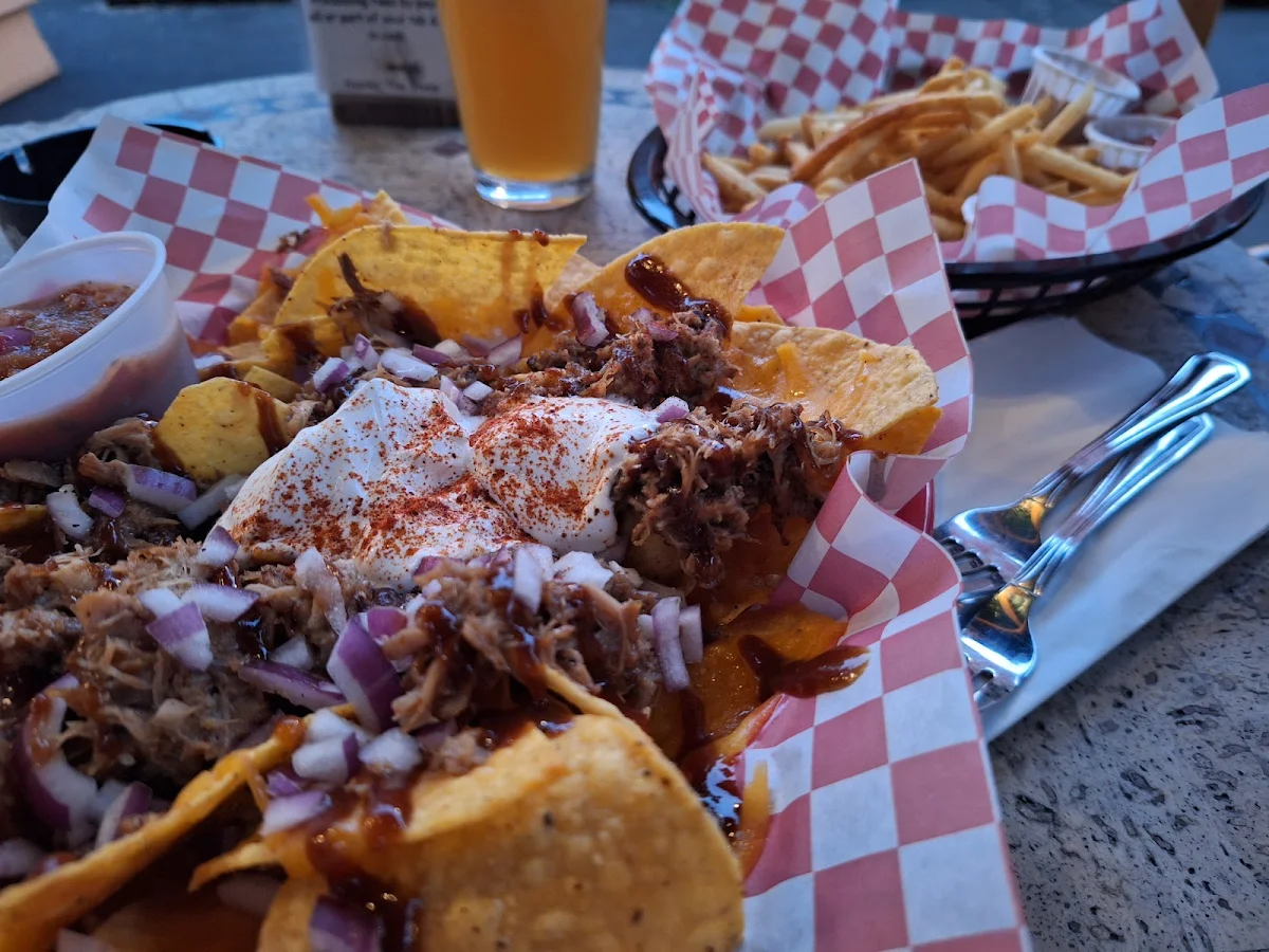 BBQ Pulled Pork Nachos