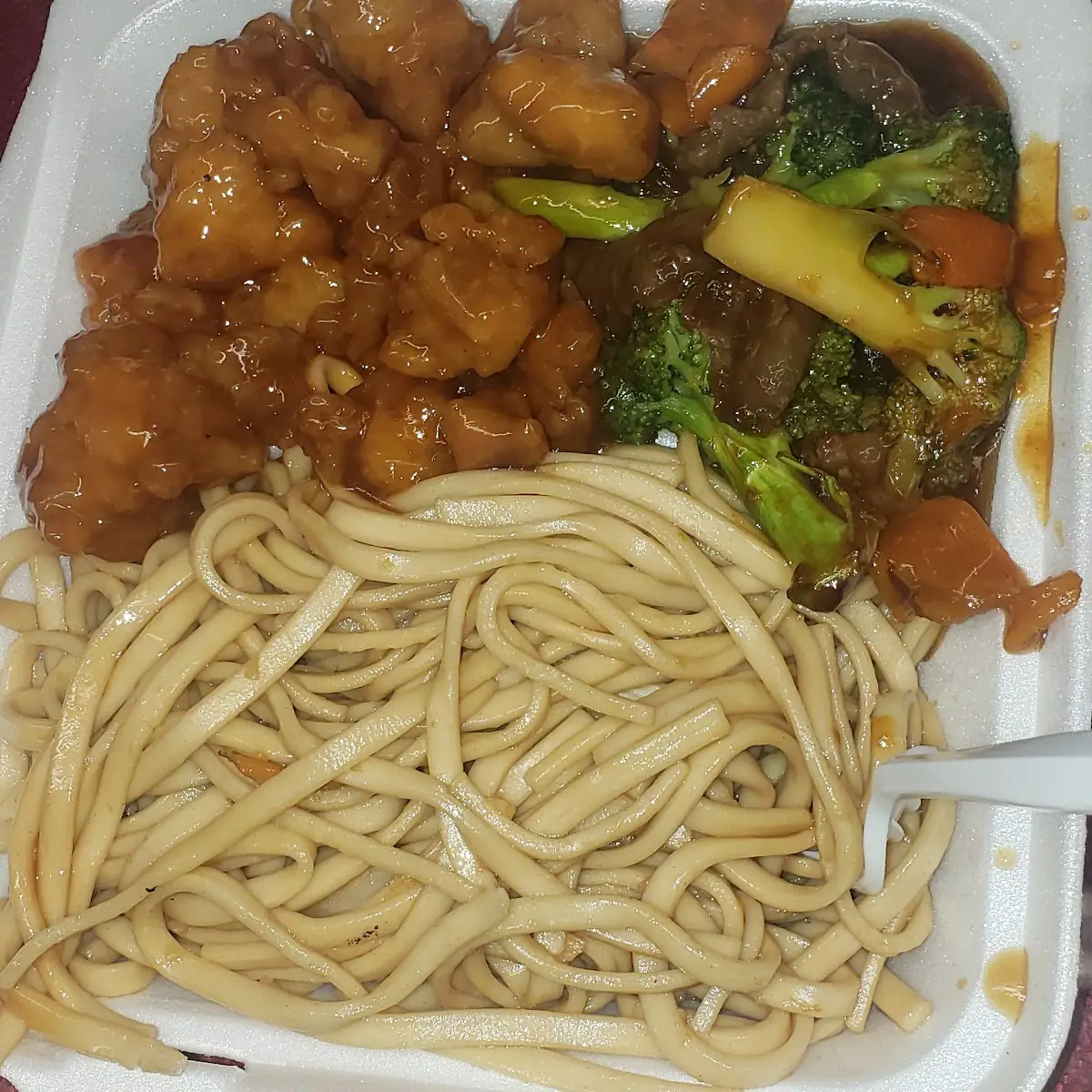 Orange Chicken Beef Broccoli