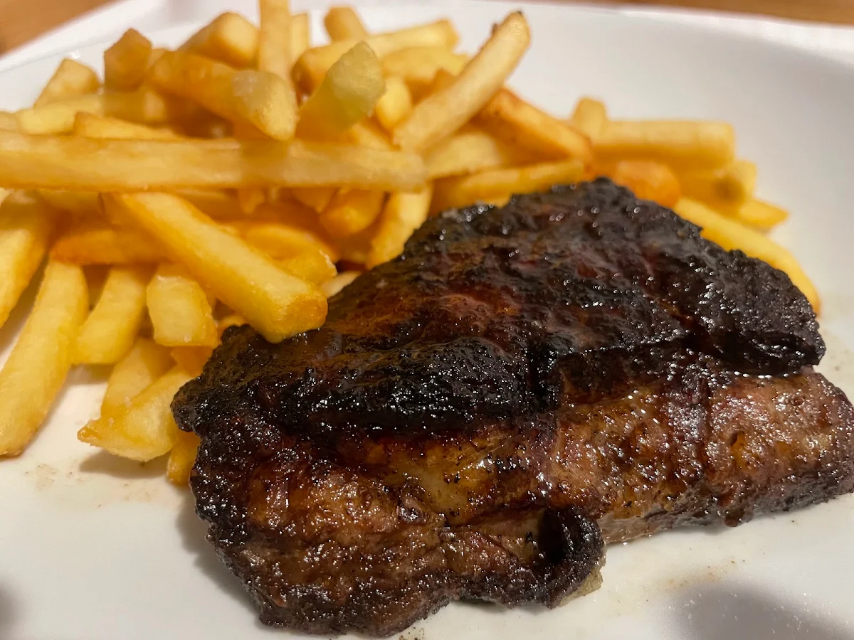 Black Angus Steak & Chips, Ocean Restaurant and Bar - Blue Bay
