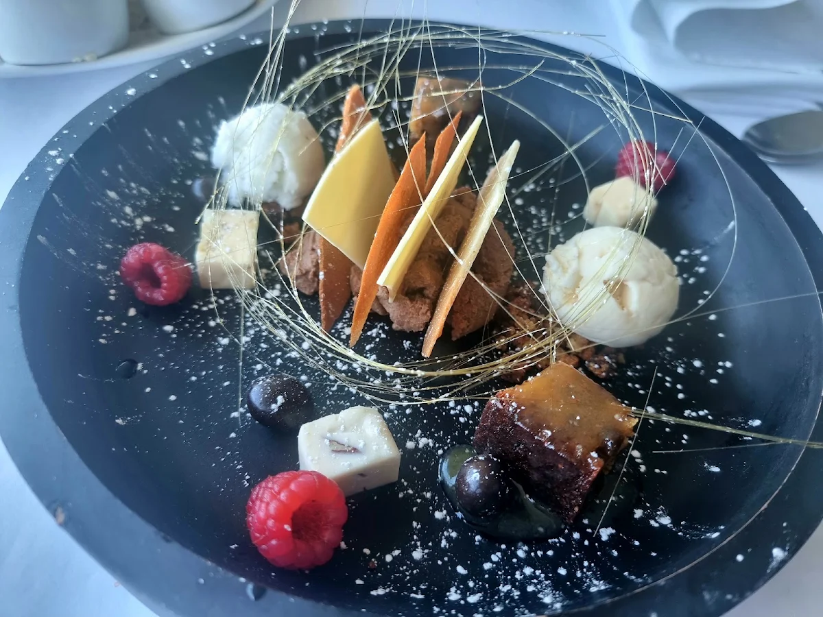 Indulgence Plate, Ocean Restaurant and Bar - Blue Bay