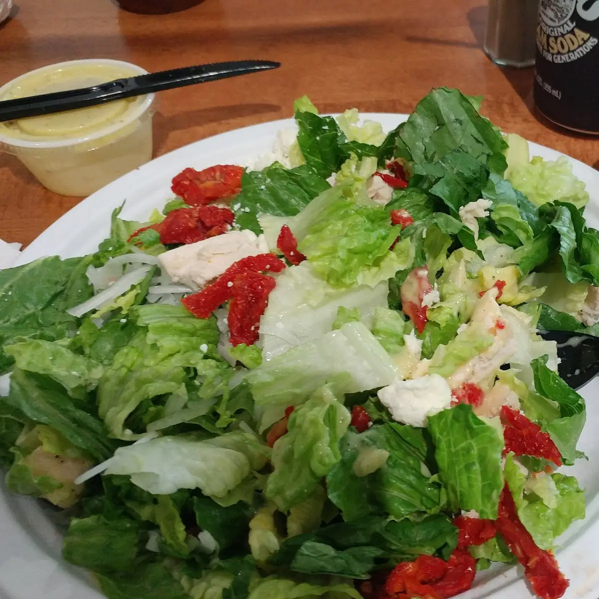 Mediterranean Salad with Grilled Chicken