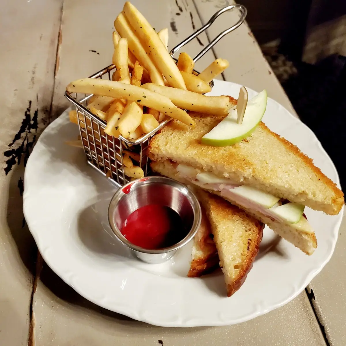 Autumn Grilled Cheese Sandwich
