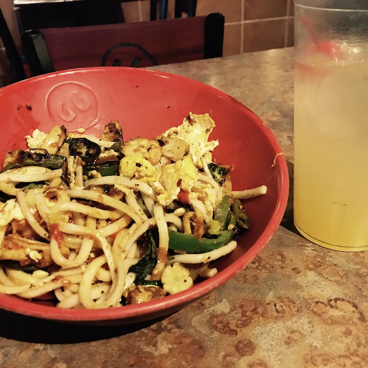 Fried Noodles with Seafood and Chicken
