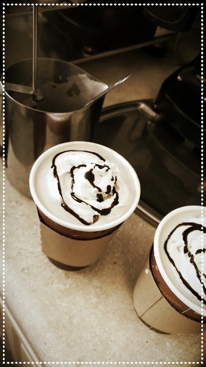Hot Mocha Latte