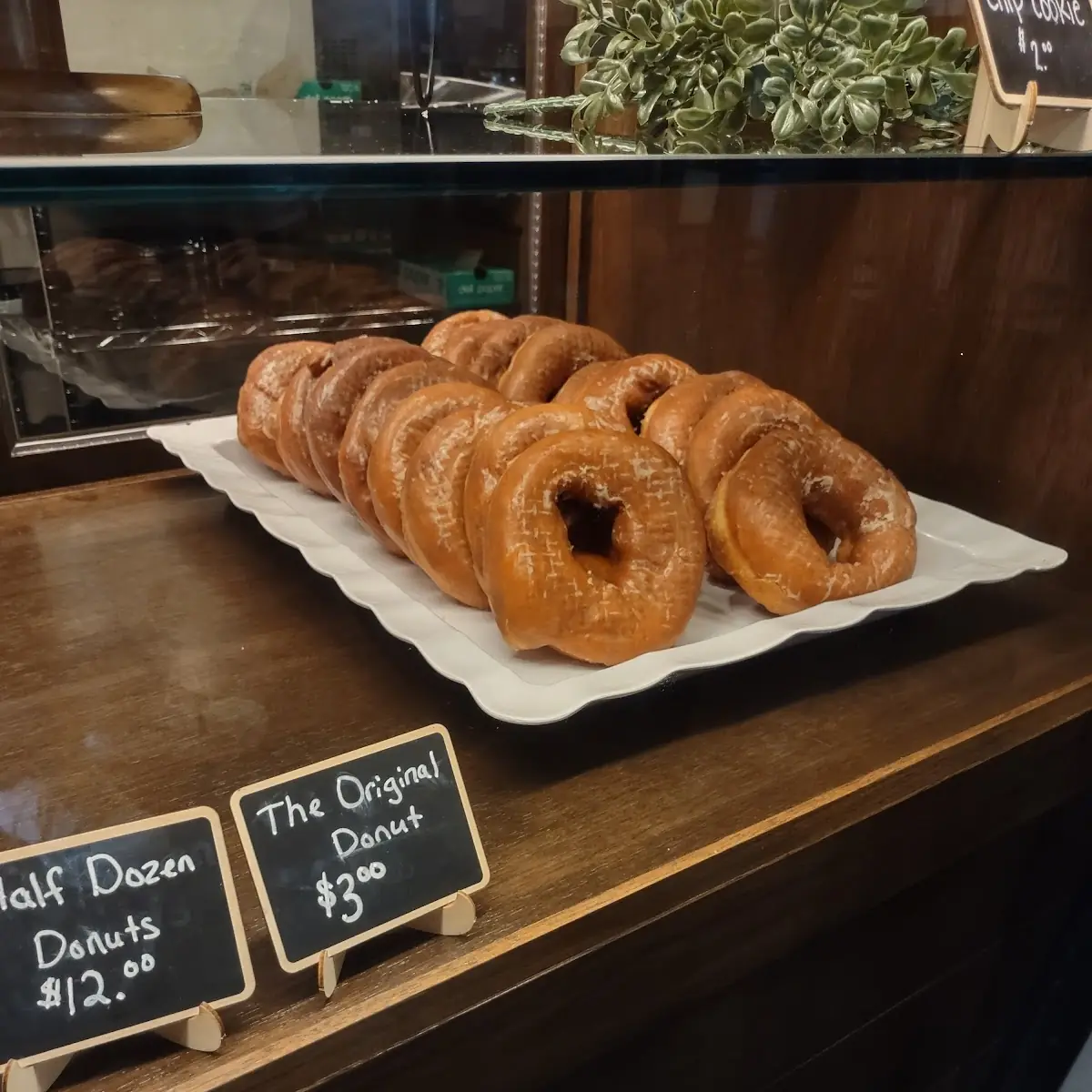 Jumbo Cinnamon Roll