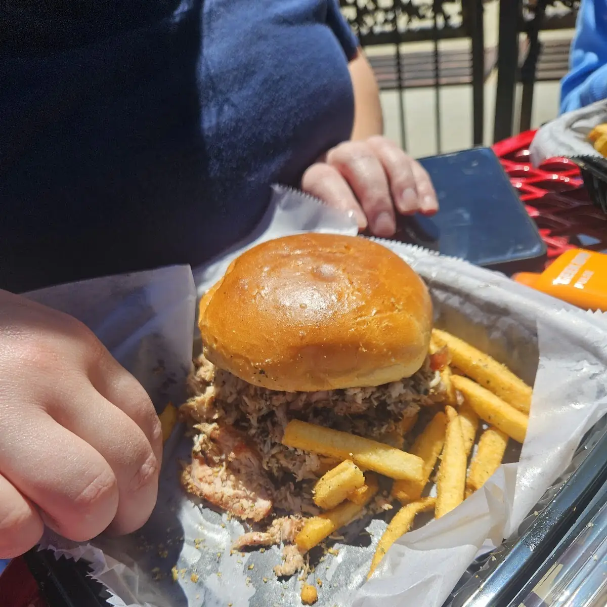 Pulled Chicken Sandwich Combo