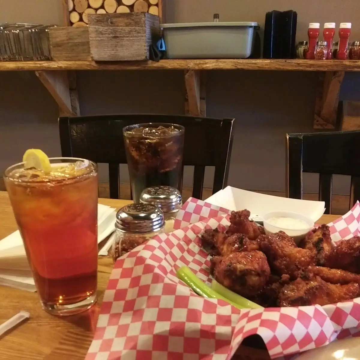 Well Done Chicken Wings Spicy