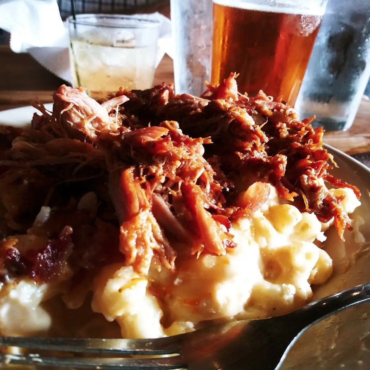 Mac N Cheese with Pulled Pork