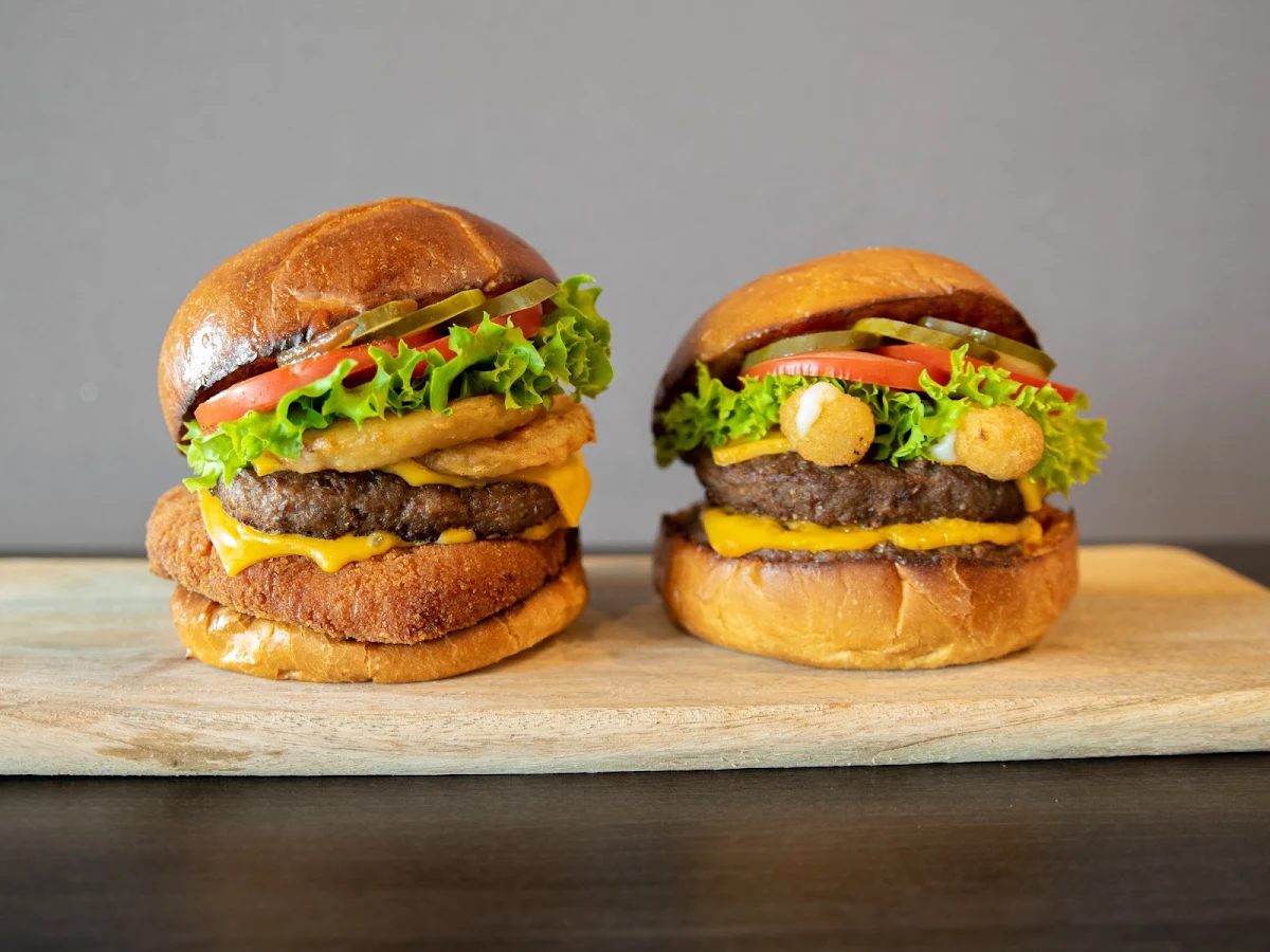 Infinity Magic Mix and OMC Burger, Pizza infinity