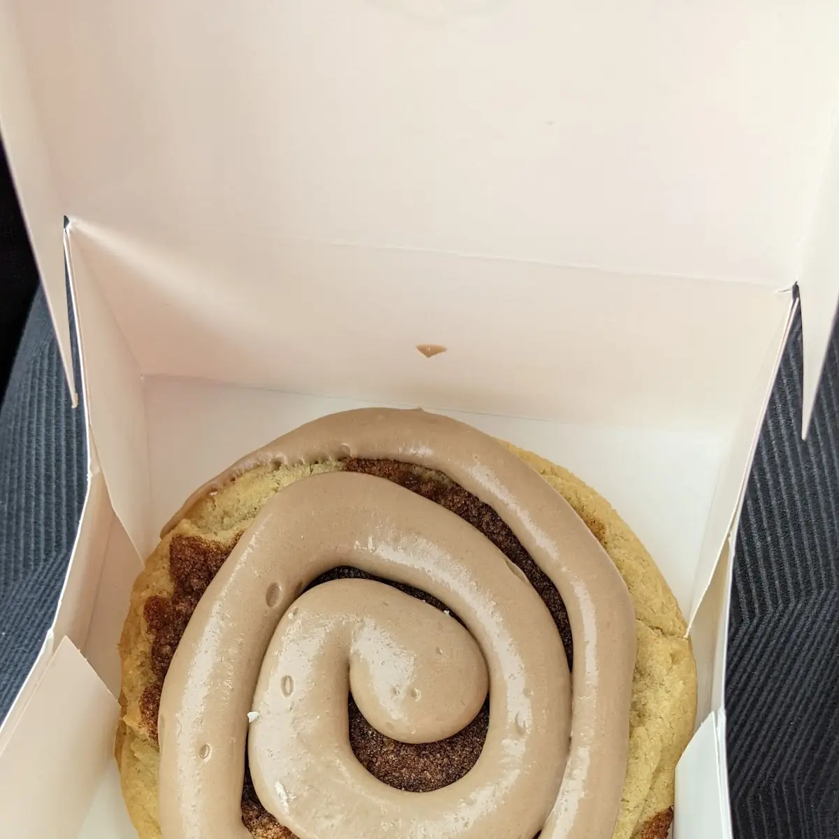 Maple Cinnamon Roll Cookie