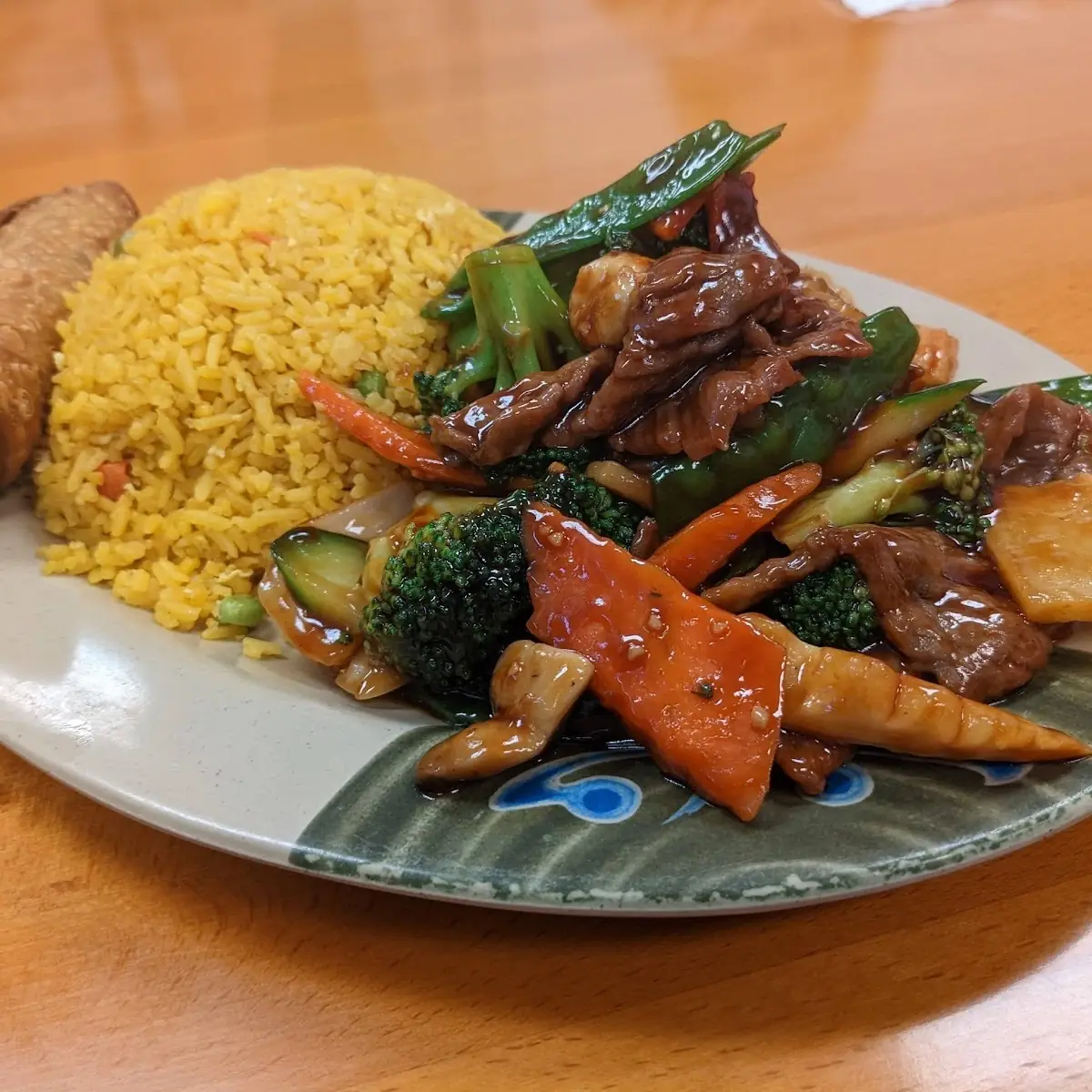 D4. Steamed Chicken W. Mixed vegetable