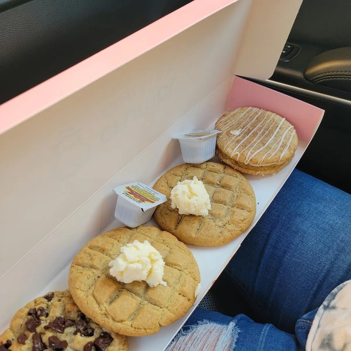 Milk Chocolate Chip Cookie