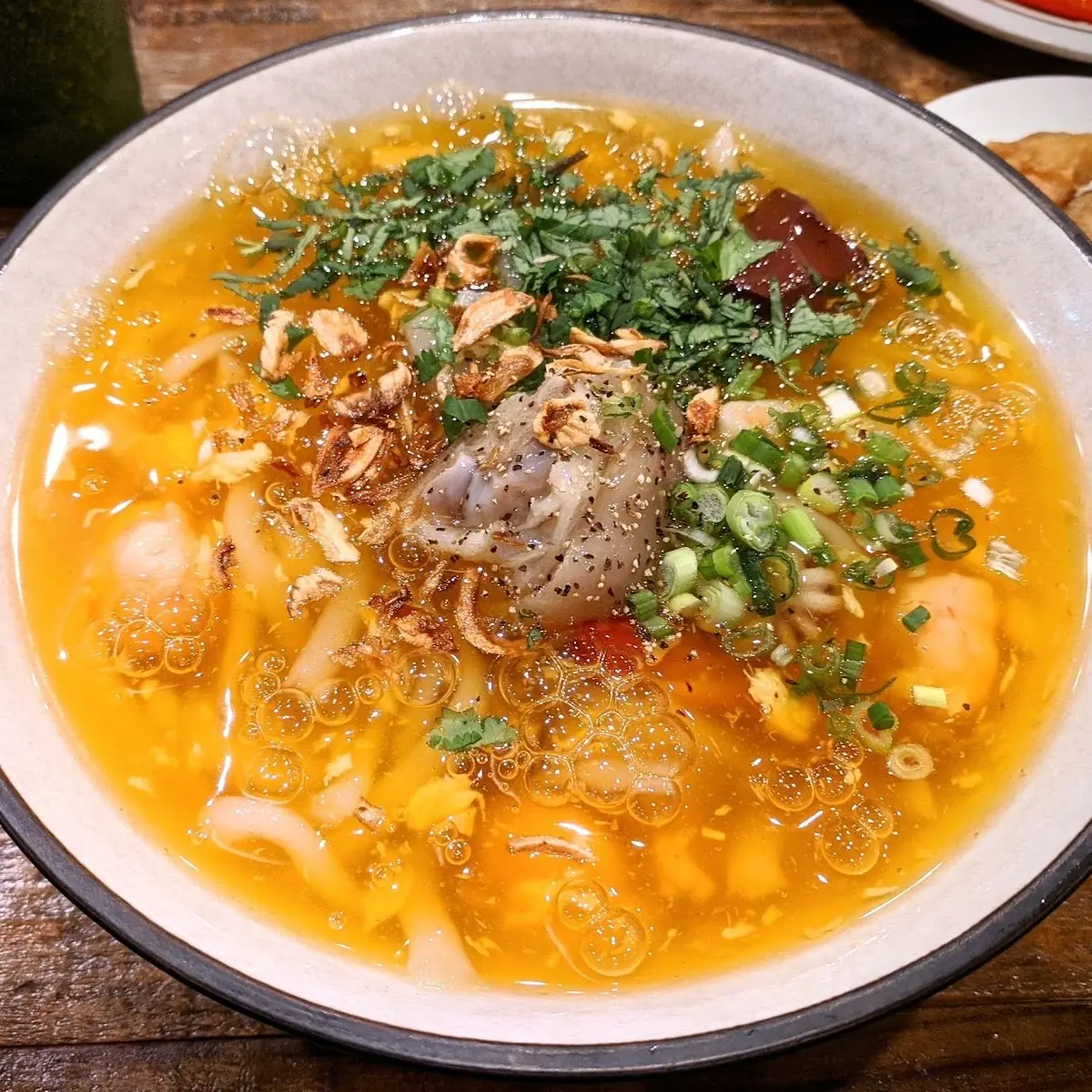 Banh Canh Tom Cua