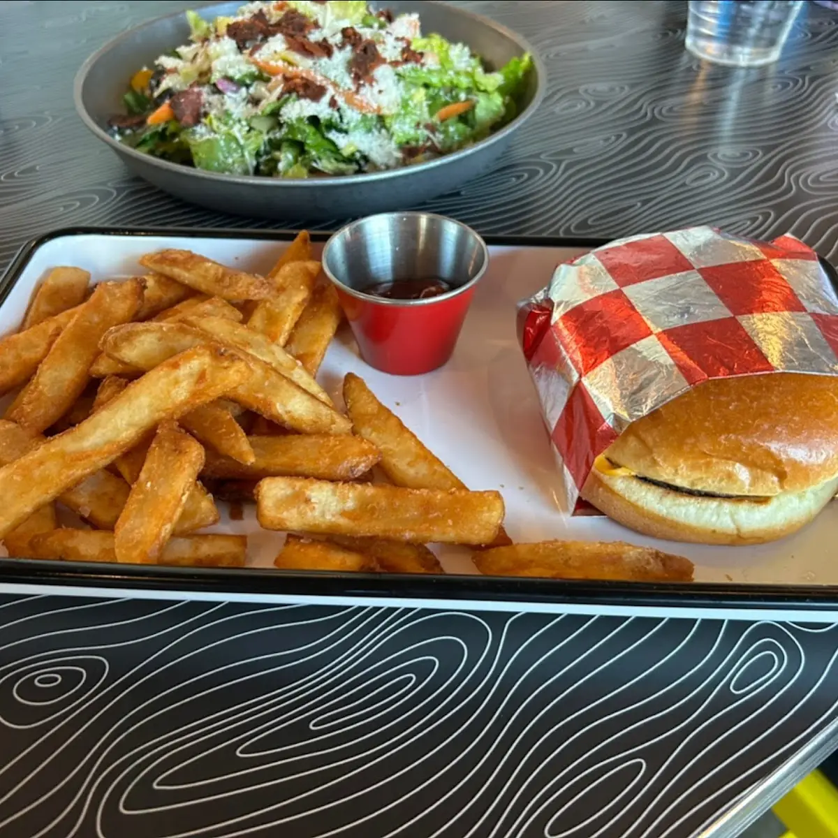 Kids Cheeseburger with Fries