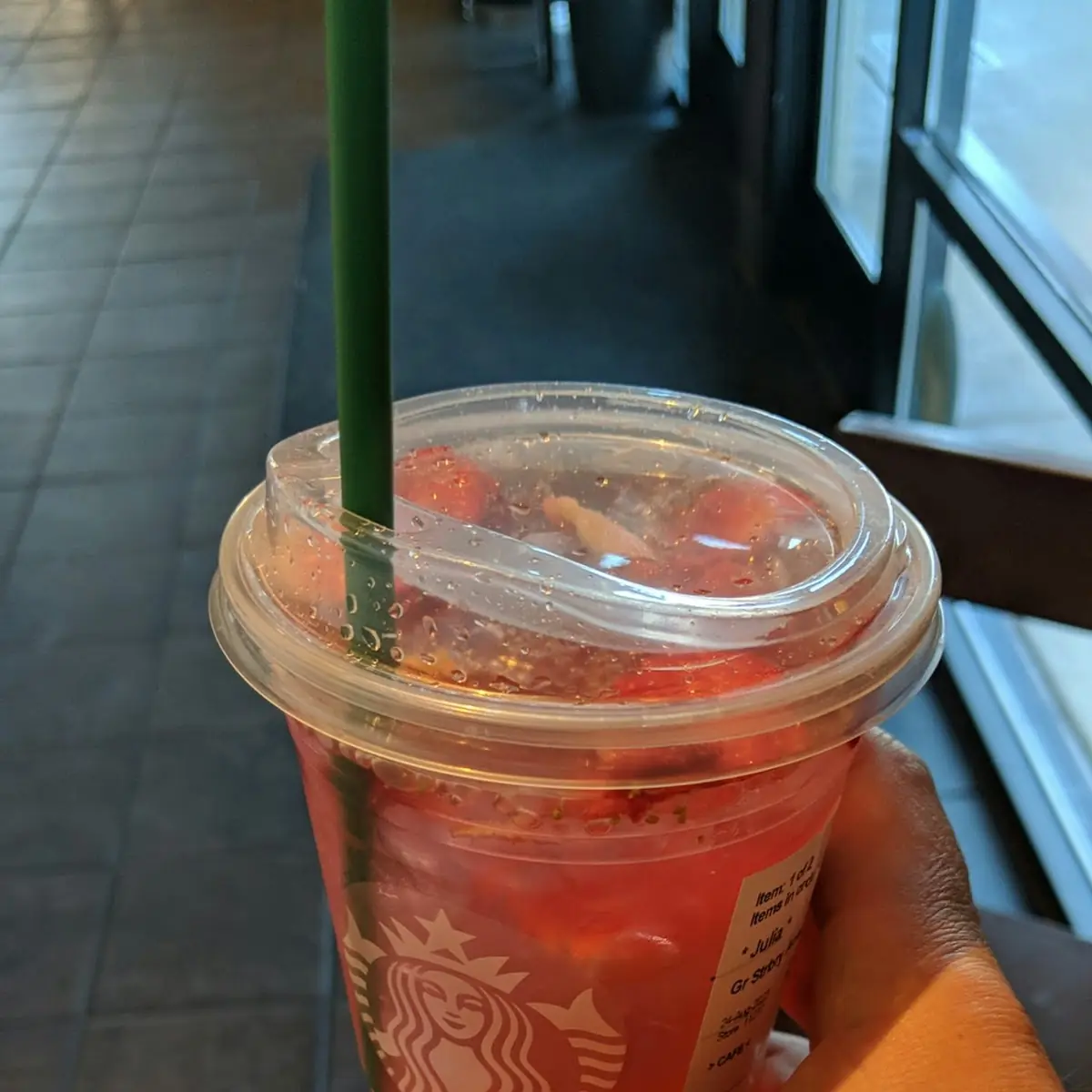 Strawberry Açaí Starbucks Refreshers Beverage