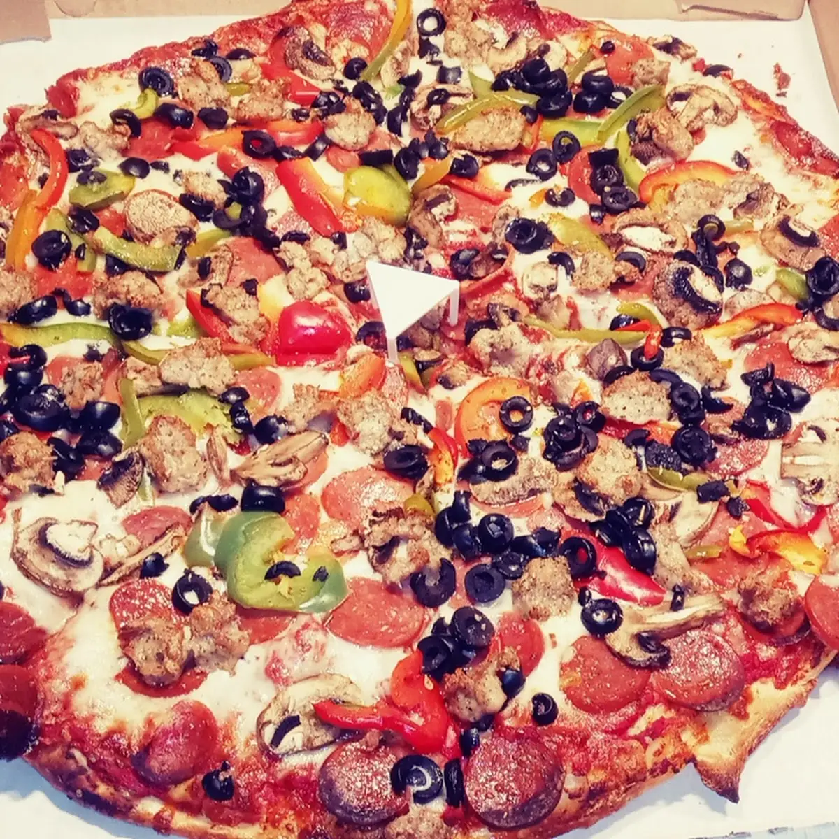 Large Supreme Pizza