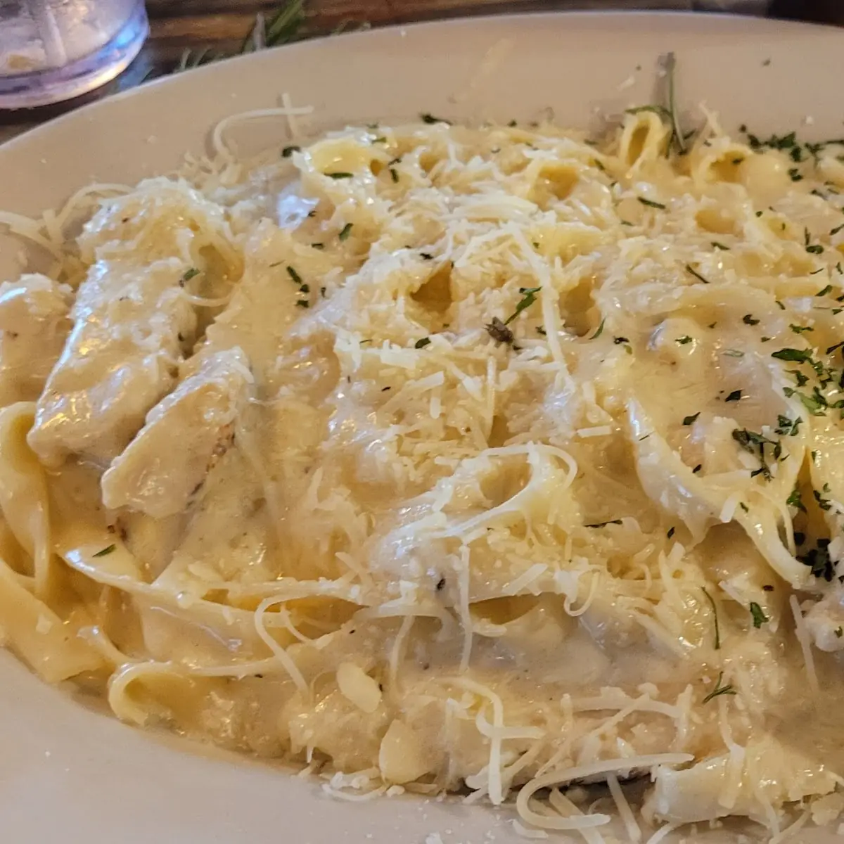 Fettuccine Alfredo