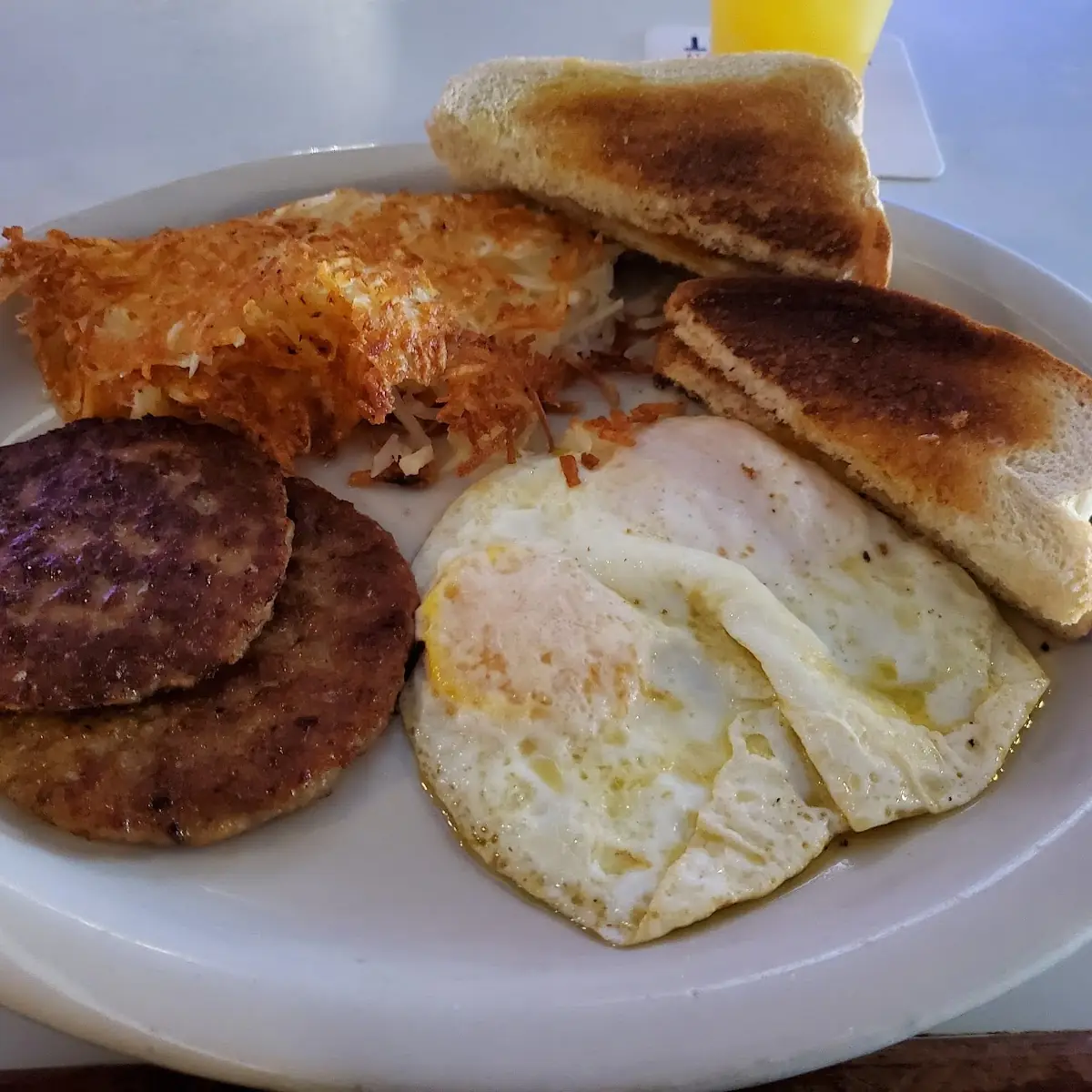 Classic Breakfast with Hash Browns