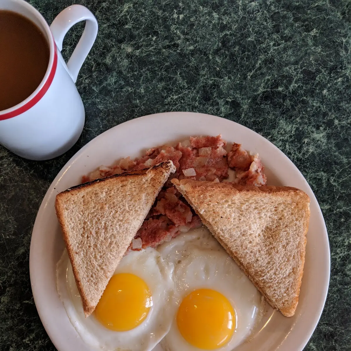 Eggs with Toast & Home Fries