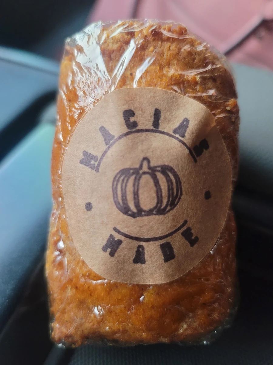 Carrot with Cream Cheese Filling