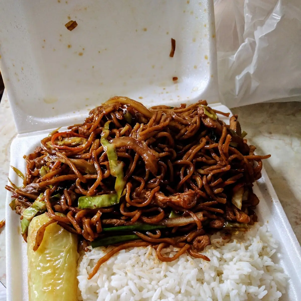Chicken Lo Mein
