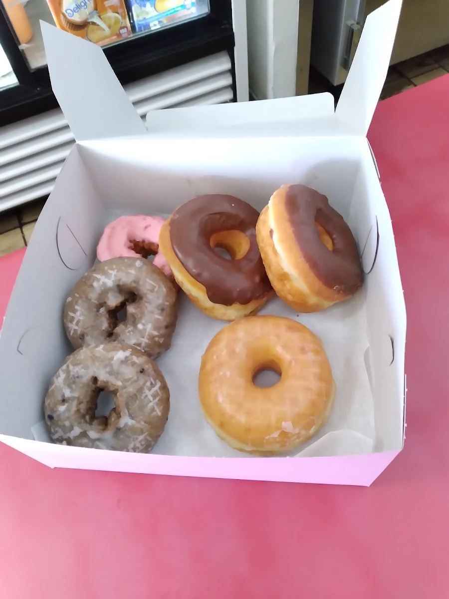 Chocolate Raspberry Blueberry &Glazed Donuts