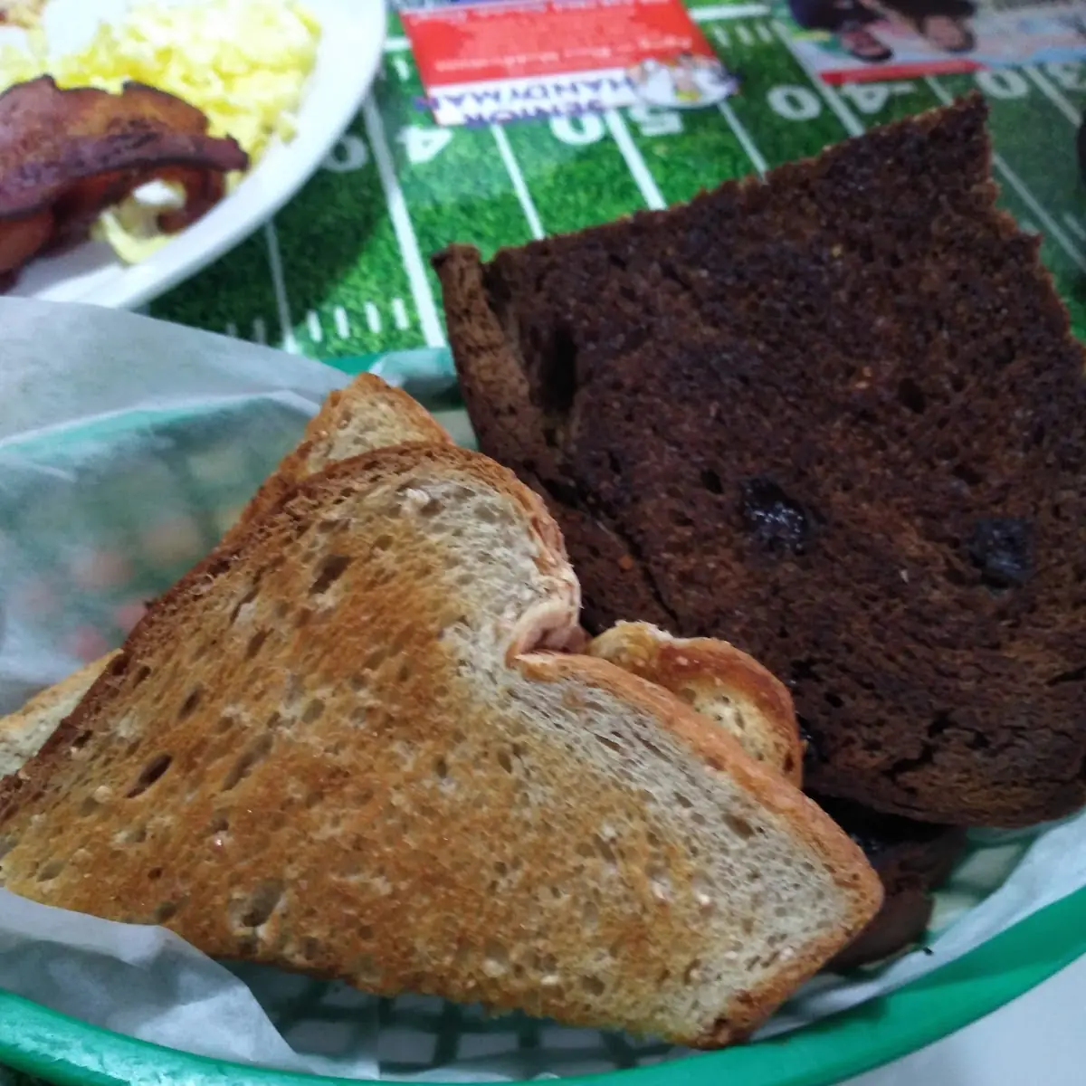 Reg Raisin Toast