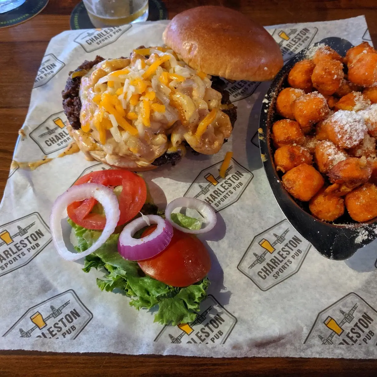 Mac-N-Cheese Burger
