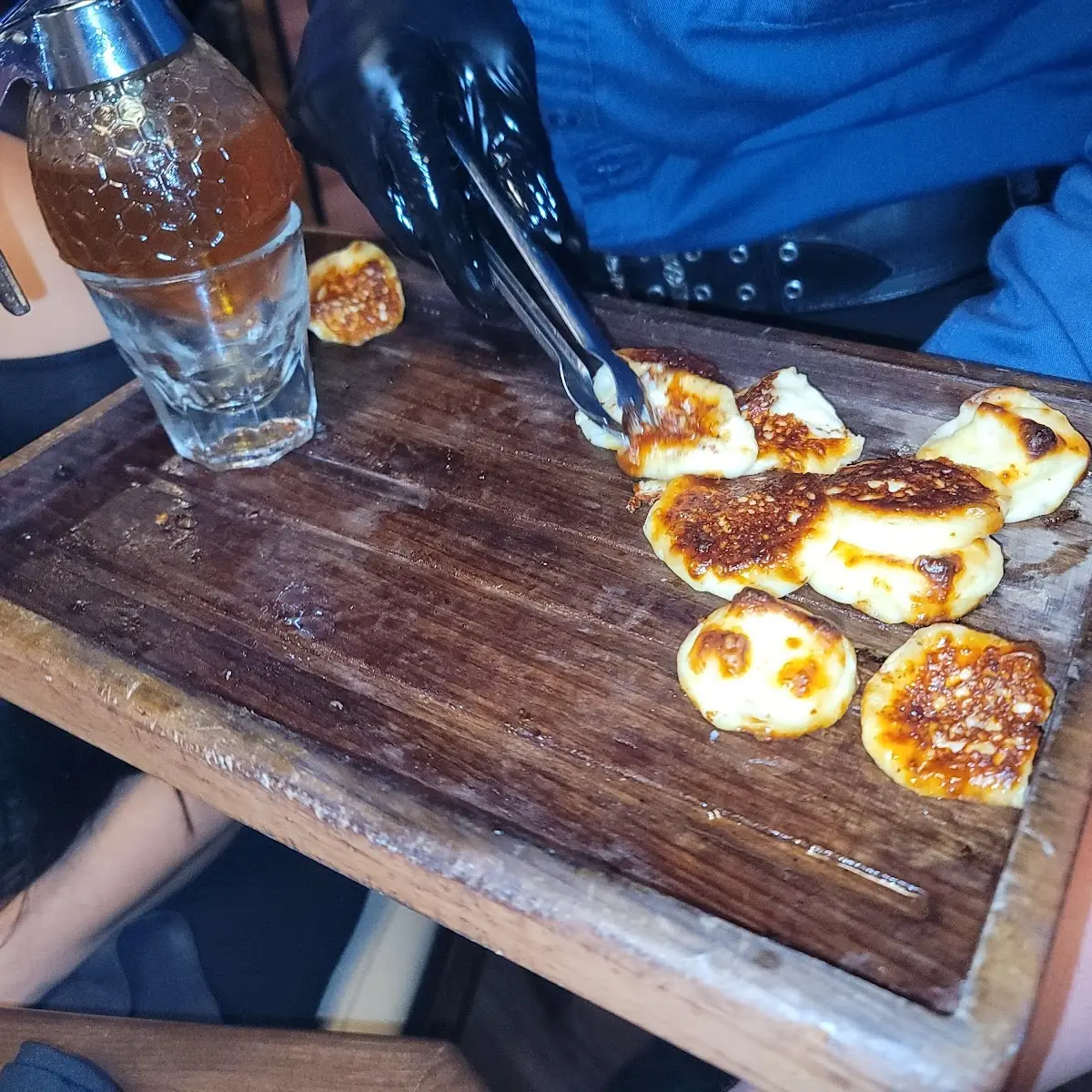 Grilled Cheese with Honey - Queijo Coalho