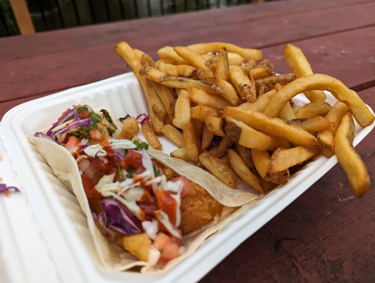 Fish Taco, Hennigar's Cookhouse