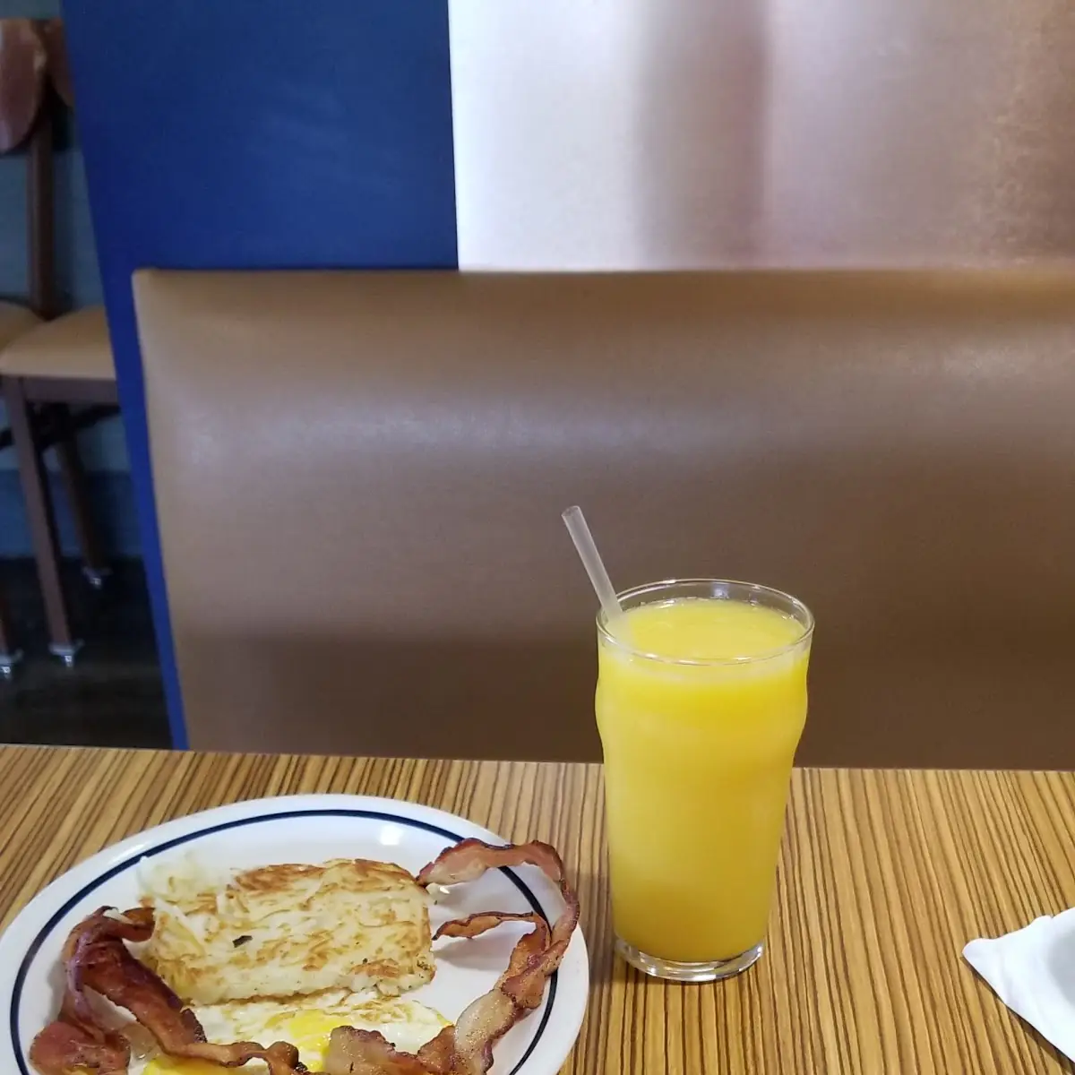 Bacon Eggs and Hashbrowns