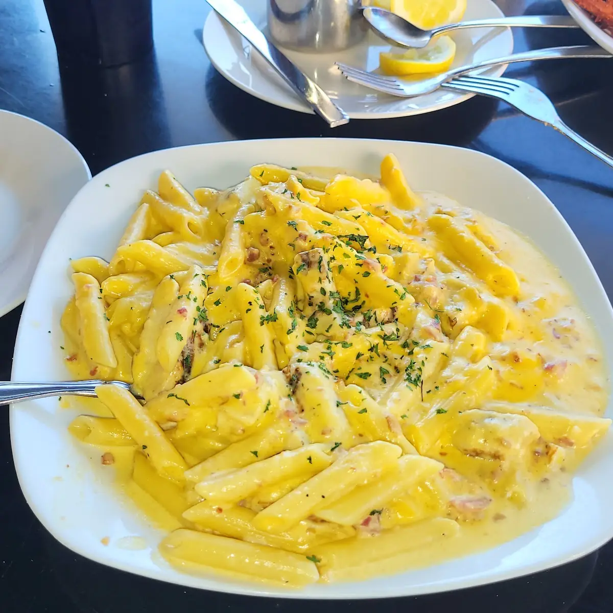 Russo's Mac and Cheese with Grilled Chicken